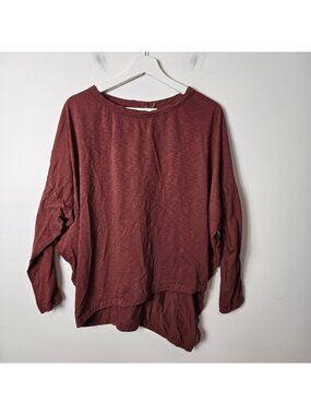VIMMIA Women's Size M Bugundy Asymmetrical Hem Dolman Sleeve Long Sleeve Top